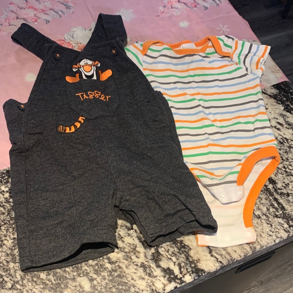 Disney Tigger Baby Charcoal Outfit